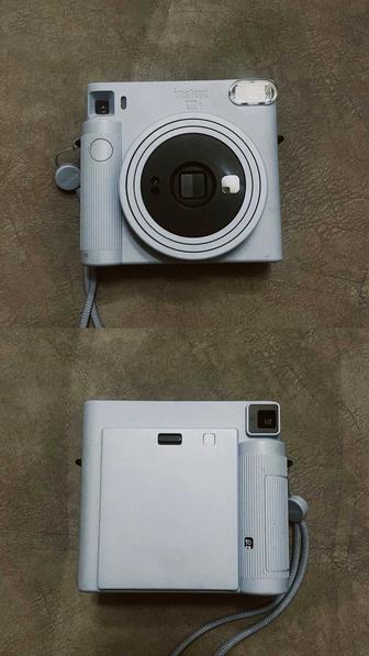 Фотокамера моментальной печати FUJIFILM Instax SQUARE Sq1