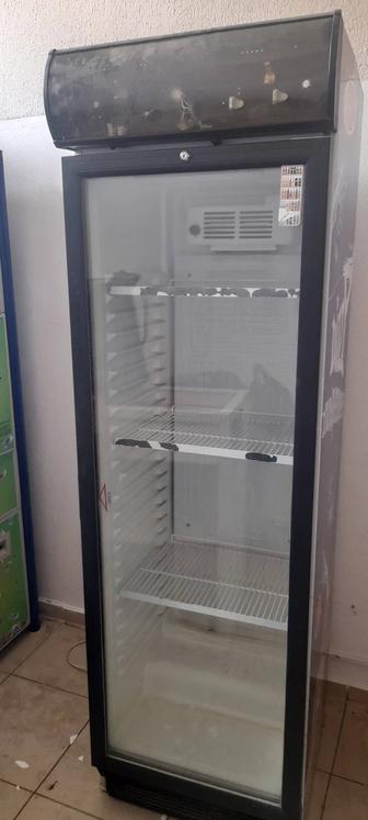 Продам холодильник под напитки