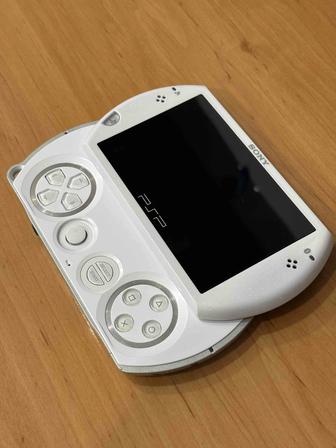 Sony PSP GO playstation portable go