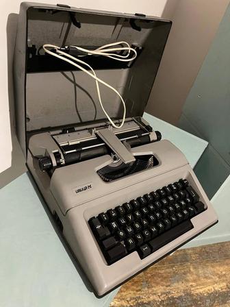 Винтажная, Печатная или пишущая машинка
