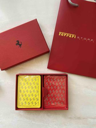 Подарочный набор - две колоды карт Ferrari, оригинал из Италии
