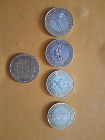 монеты 100 тенге