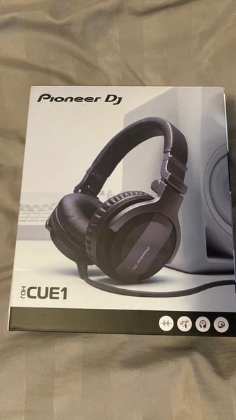 Продаю наушники Pioneer CUE1