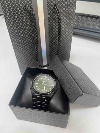 Продам часы Montblanc (Dark Green)
