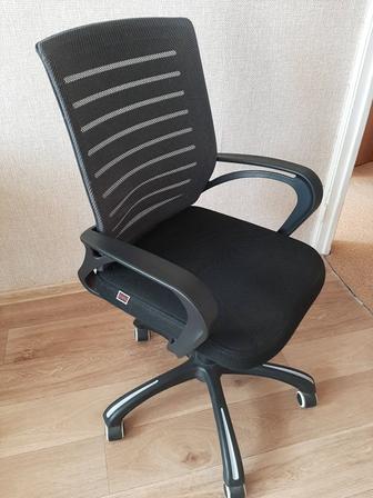 Продам кресло для компьютера