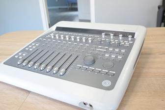 Аудио/Midi-интерфейс Avid Digidesign Pro Tools Controller