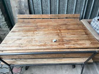 Стол и скамейки деревянные (лофт)