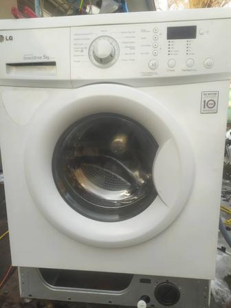 Продам стиральную машину автомат LG 5 кг