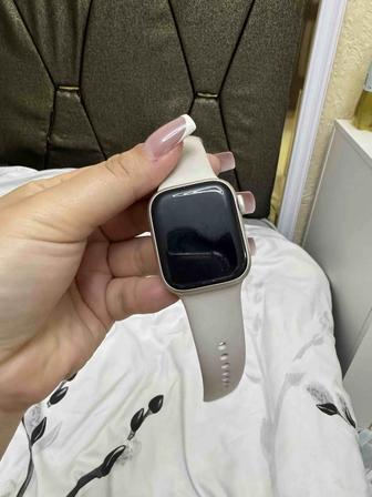 Продам часы Apple Watch 8 серия