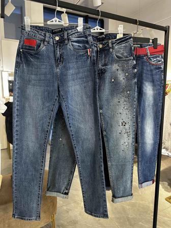 Продам джинсы новые в связи с закрытием магазина