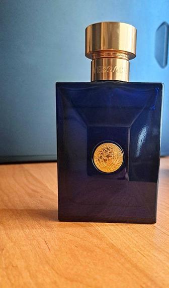 Versace Dylan Blue мужская парфюмерия