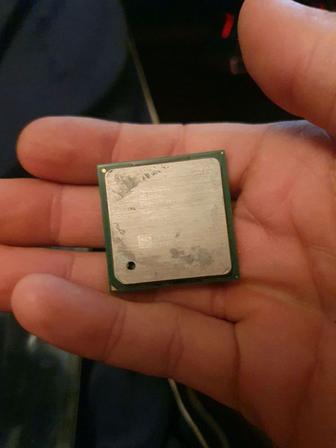 Процессор Intel® Celeron®,