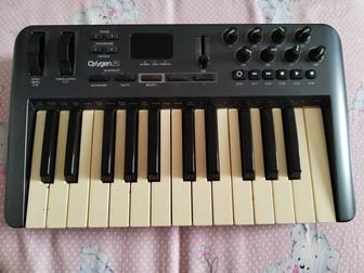 MIDI-клавиатура M-Audio oxygen 25