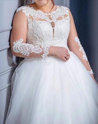 Свадебное платье 48-50р