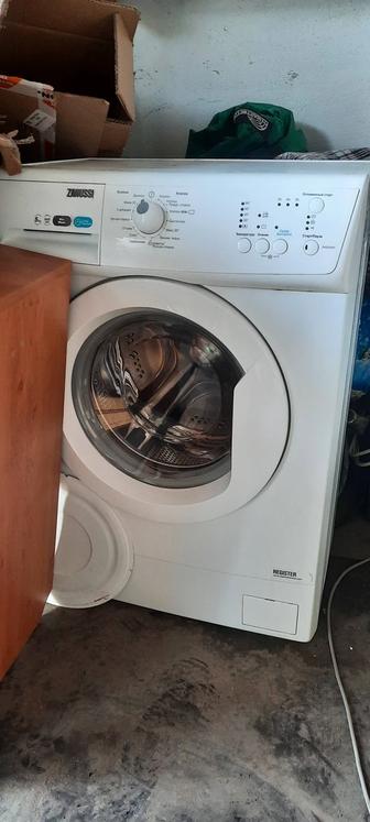 Продаю стиральную машину не дорого