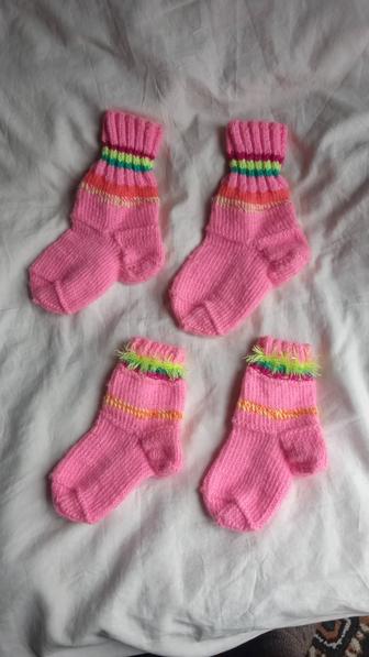 Продаю носки вяжу сама спицами пряжа новая детские и взрослые