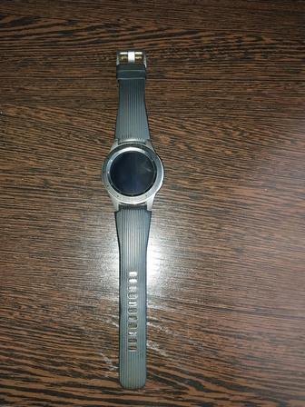 Продам часы Samsung Galaxy watch SM R 800