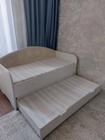 Кровать-диван в детскую комнату