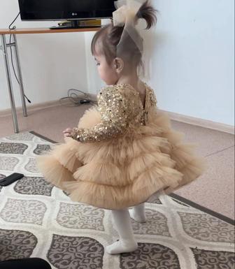 Детский платье