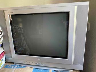 Продам старый телевизор
