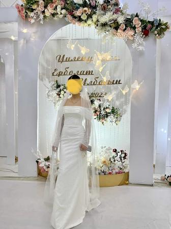 Шикарное свадебное платье 2024