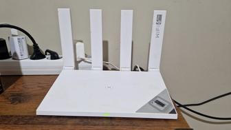 продаётся Wifi router HUAWEI AX3