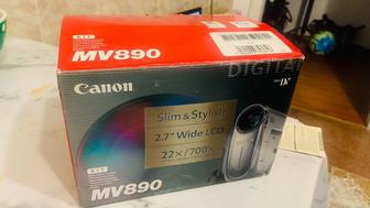 Canon mv 890