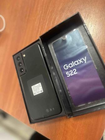 Продам Samsung Galaxy s22