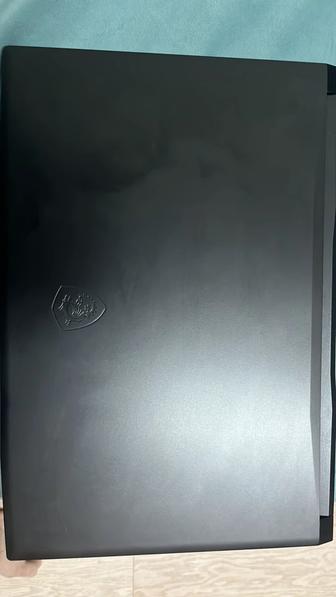 Ноутбук MSI Katana GF76 11UC-873XGE 9S7-17L212-873 черный