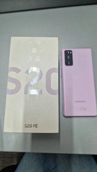 Срочно продам телефон Samsung Galaxy S20 FE Cloud Lavender, 128 гб /6 гб