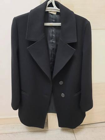 Пальто - пиджак 44-46 размер