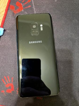Продам Samsung galaxy s9