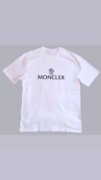 Футболка Moncler