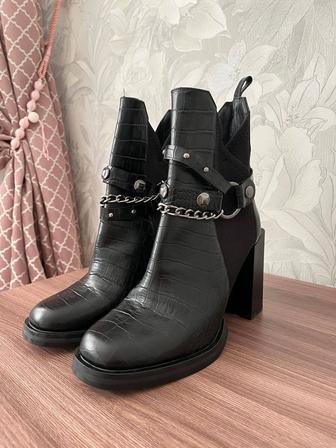 Tabbi чёрные крокодил женские ботинки на каблуке Турция 40размер