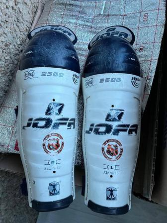 Продам хоккейные щитки JOFA Hyper 2500