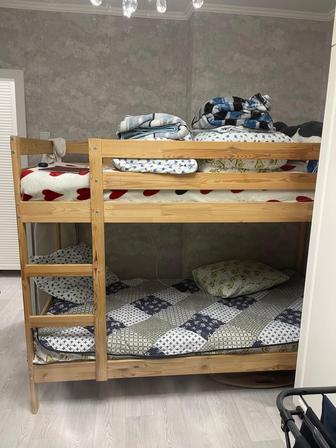 Продам двухъярусную кровать IKEA