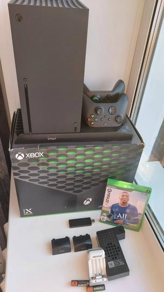 Продам Консоль Xbox Series X