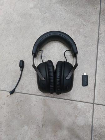 Продам Беспроводные наушники HyperX Cloud III Wireless