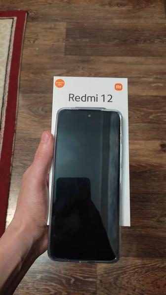 Телефон Xiaomi Redmi 12 8/256GB
