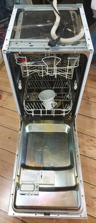 Продам посудомоечную машину Аристон