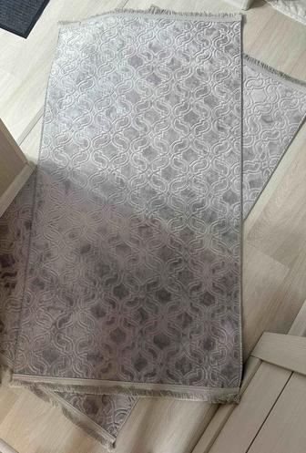 Продам турецкие ковры 80х150