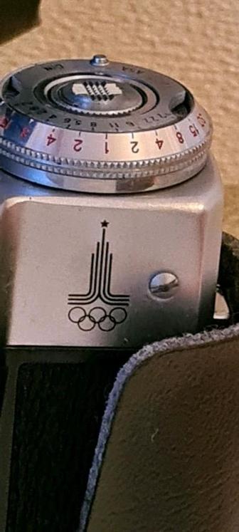 Фотоаппарат Зенит ЕТ Олимпийский выпуск 1980 года.