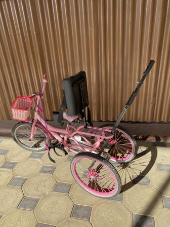 продам велосипед для девочек с ограниченными возможностями