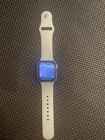Смарт-часы Apple Watch SE 2 Gen (2023) GPS M/L 44 мм starlight-бежевый
