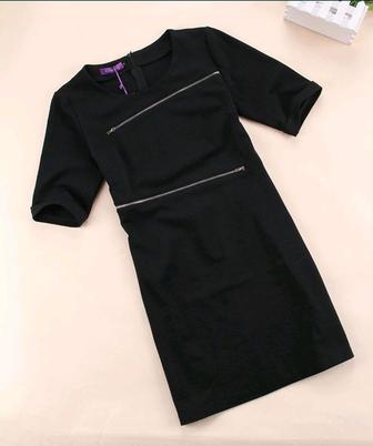 Платье чёрное с молниями (50 размер)