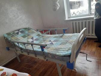 Инвалидная кровать