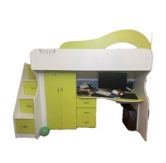 Кровать - чердак с компьютерным столом и креслом и шкафом