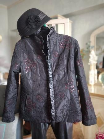 Продам куртку производства Корея