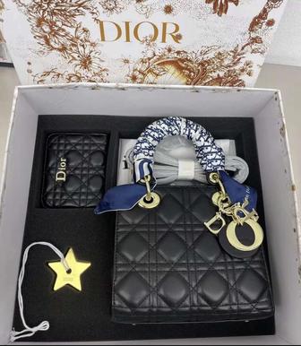 Dior