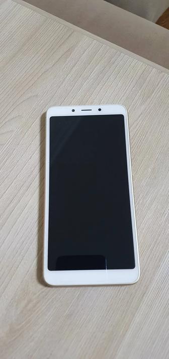 Продам телефон Xiaomi Redmi 6A